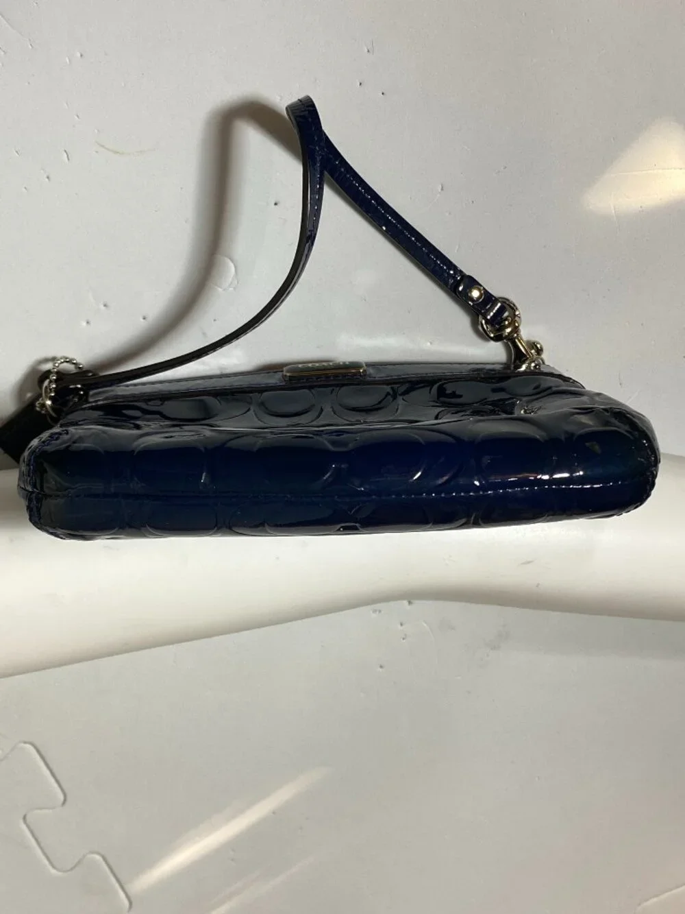 Coach signature patent